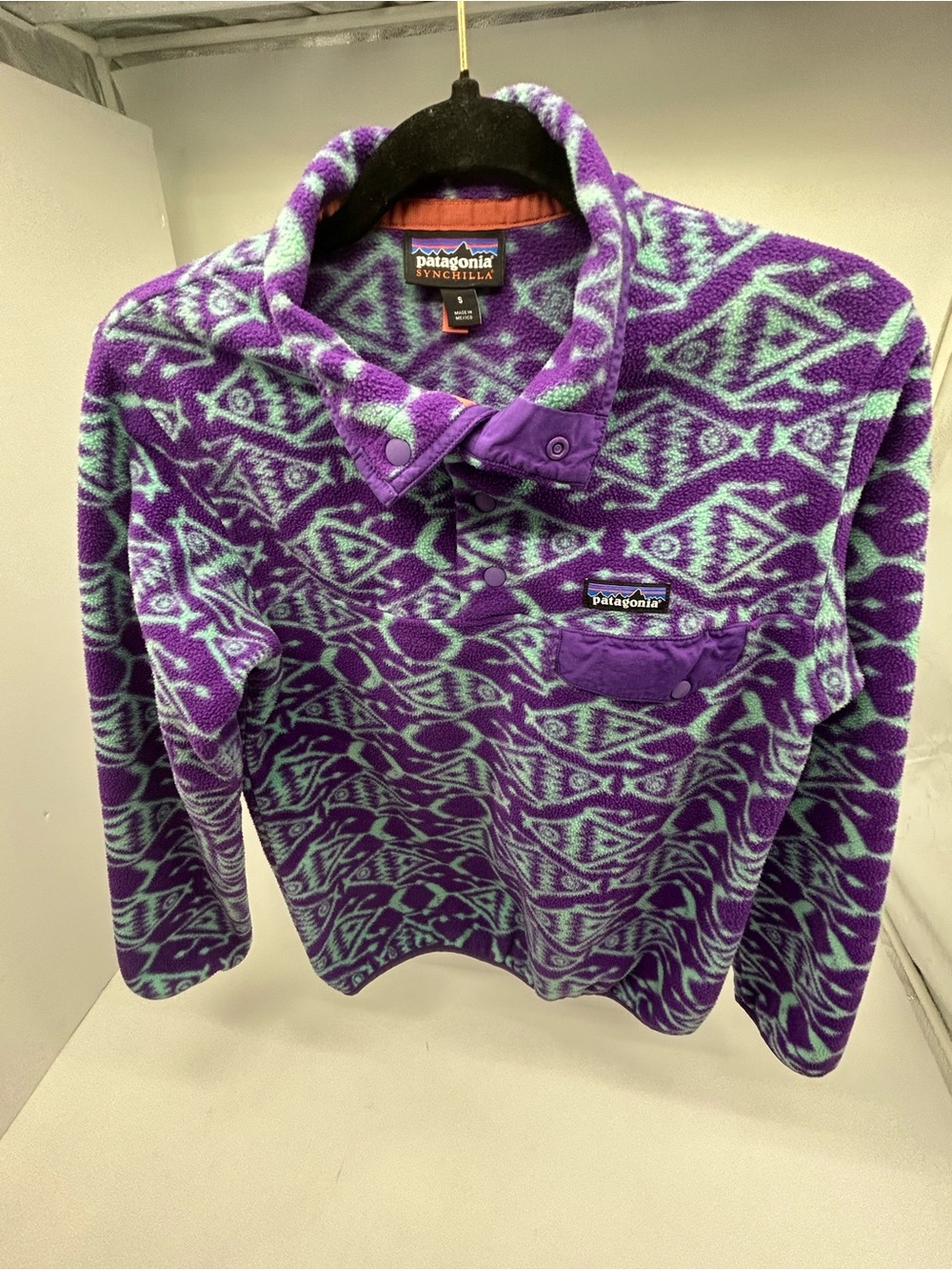 Patagonia Women’s Synchilla Purple & Teal Fleece Pullover Small